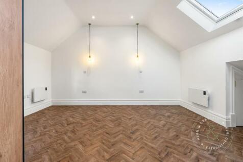 Cathedral Road Aprts, CoachHouse, HernCrabtree  (2