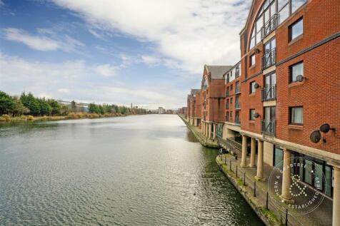 Beaufort Court, Atlantic Wharf, HernCrabtree (12).
