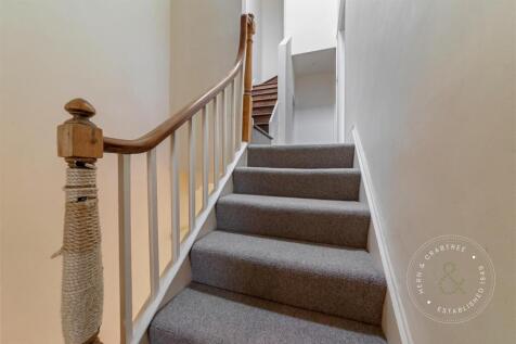 Romilly-Crescent-07.jpg