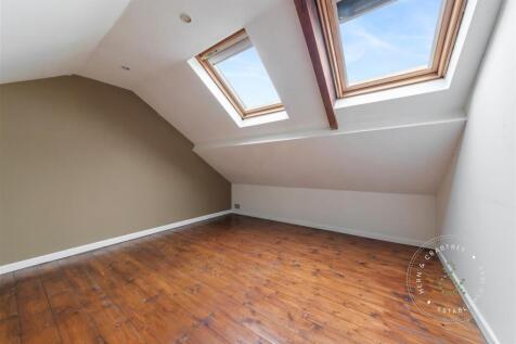 Romilly-Crescent-01.jpg