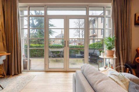 St-Winefrides-Appt1-12.jpg