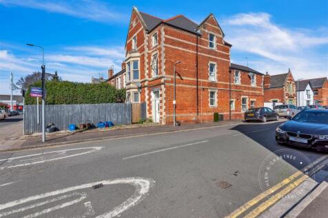 Cowbridge-Road-East-14.jpg