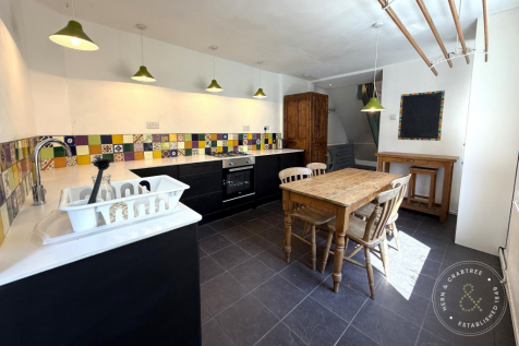Kitchen (2) (2).png