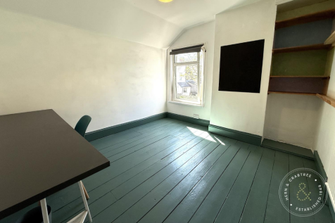 Bedroom 1 (1).png