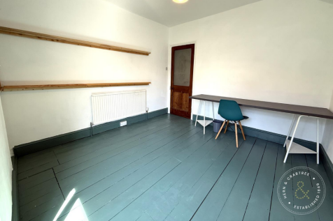 Bedroom 1 (2).png