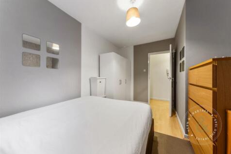 Greystone-Court-02.jpg