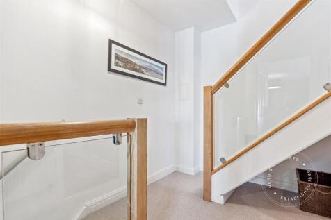 Vicarage-Mews-08.jpg