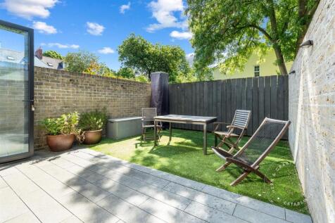 Conway Mews, Hern Crabtree (10).jpg