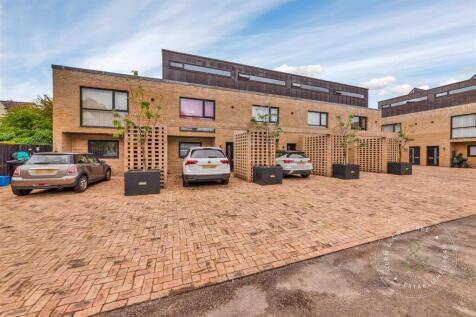 Conway-Mews-08.jpg