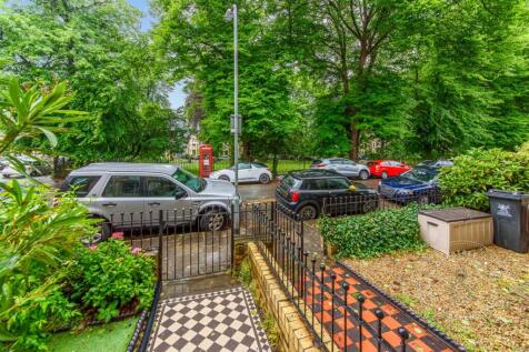 Plasturton-Gardens-41.jpg