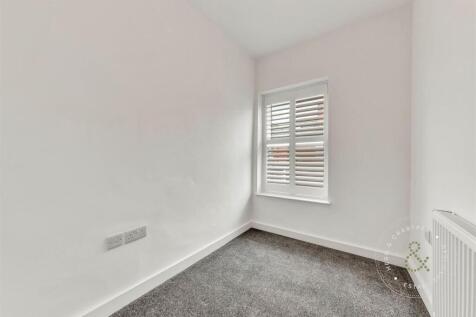 Fairleigh-Road-12.jpg
