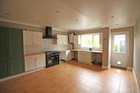 96 Forrest Rd 5.jpg