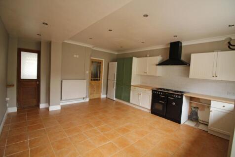 96 Forrest Rd 6.jpg