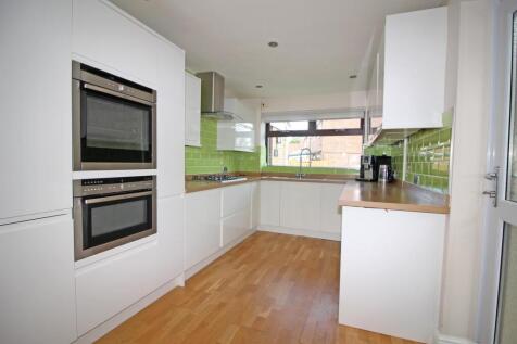 Kitchen....jpg