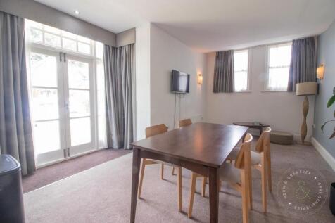 Flat 11, 74-76 Cathedral House-6.jpg