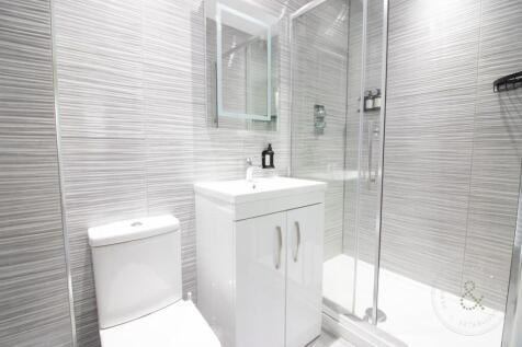 Flat 11, 74-76 Cathedral House-1.jpg