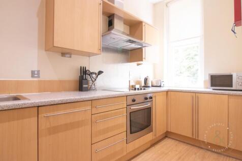 Flat 5, 74-76 Cathedral House-5.jpg