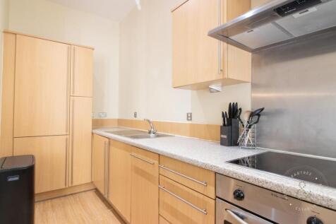 Flat 5, 74-76 Cathedral House-4.jpg