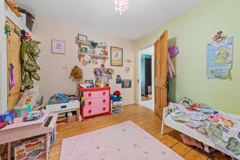 Paget-Street-08.jpg