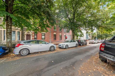 St-Catherines-Mews-17.jpg