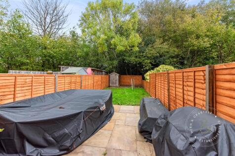 Greenacre-Drive-24.jpg