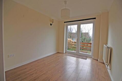 Dining room Dartington Drive.jpg