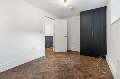 Cathedral Road Aprts, Five, HernCrabtree (18).jpg