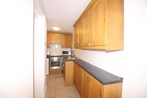 Kitchen 1.JPG