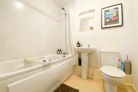 Call 02920 668585 to secure your viewing_6