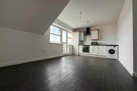 Call 02920 668585 to secure your viewing _2