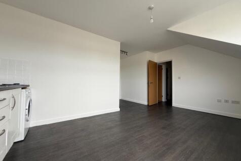 Call 02920 668585 to secure your viewing _4