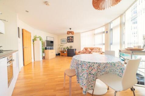 Call 02920 668585 to secure your viewing_6