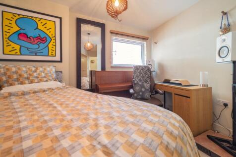 Call 02920 668585 to secure your viewing_11