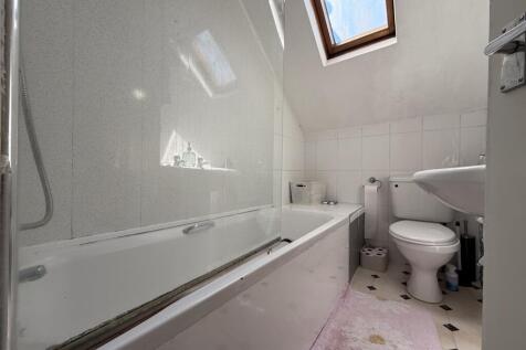 Call 02920 668585 to secure your viewing _2