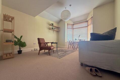 Call 02920 668585 to secure your viewing _1