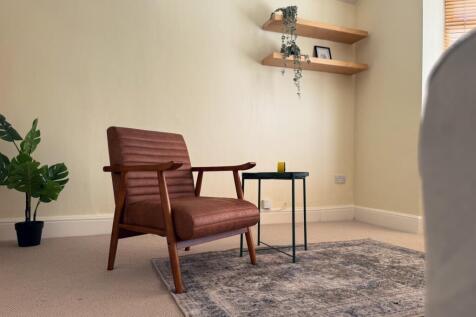Call 02920 668585 to secure your viewing _3