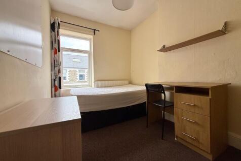 another student property from Award-winning CPS HO