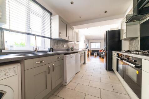 another student property from Award winning CPS HO