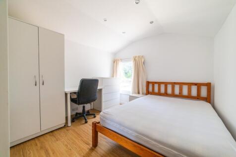 another student property from Award winning CPS HO
