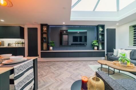 another student property from Award winning CPS HO