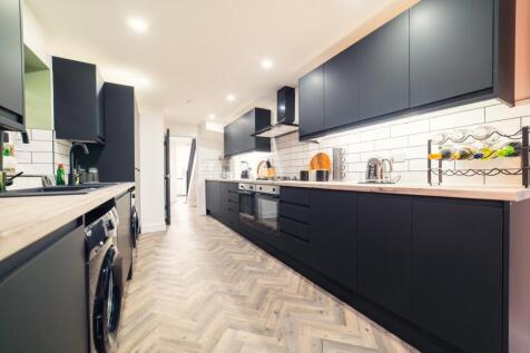 another student property from Award winning CPS HO