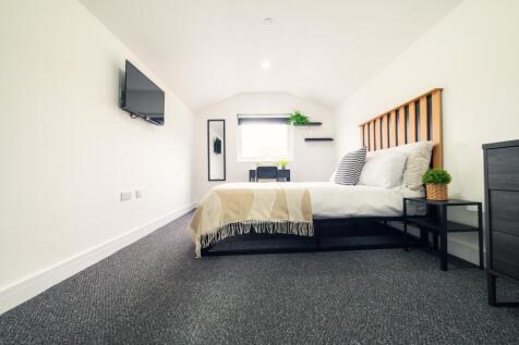 another student property from Award winning CPS HO