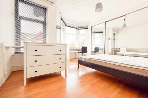 another student property from Award winning CPS HO