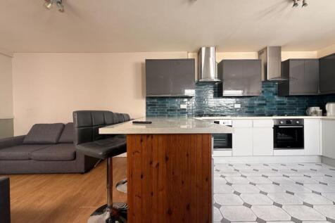 another student property from Award winning CPS HO