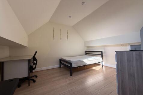 another student property from Award winning CPS HO
