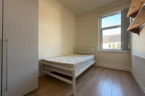 another student property from Award winning CPS HO