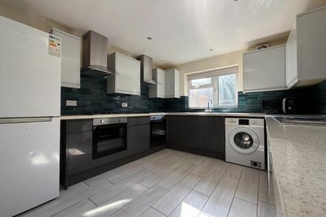 another student property from Award winning CPS HO