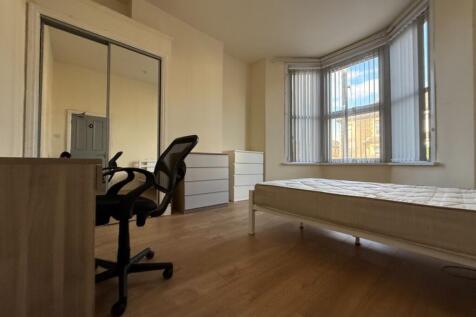 another student property from Award winning CPS HO