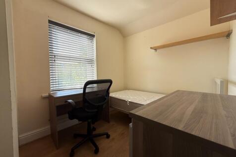 another student property from Award winning CPS HO