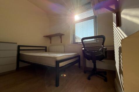 another student property from Award winning CPS HO